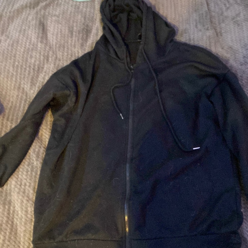 It’s too big for me but a nice jacket